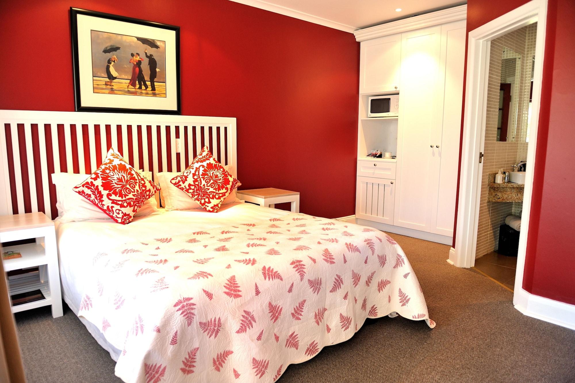 Beachwalk Bed And Breakfast - #Solar Energy #No Loadshedding Port Elizabeth Exterior photo