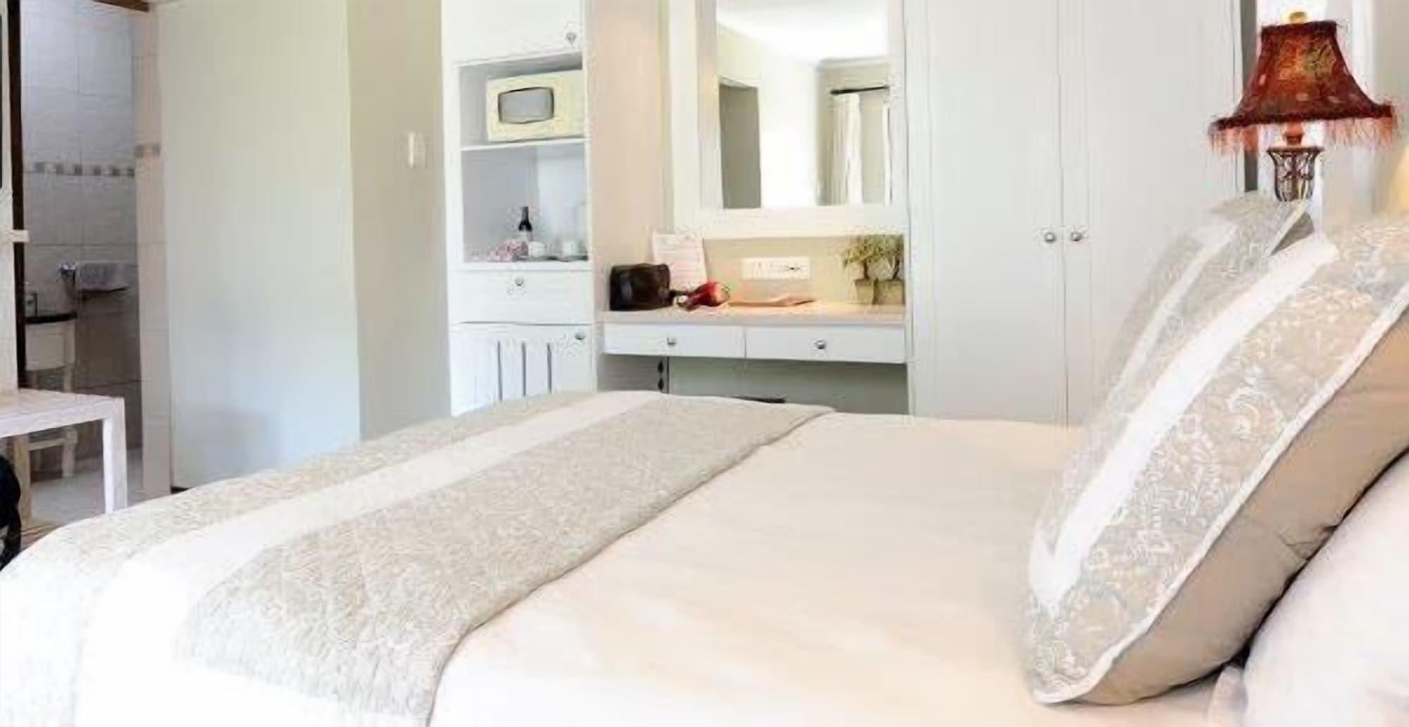 Beachwalk Bed And Breakfast - #Solar Energy #No Loadshedding Port Elizabeth Exterior photo